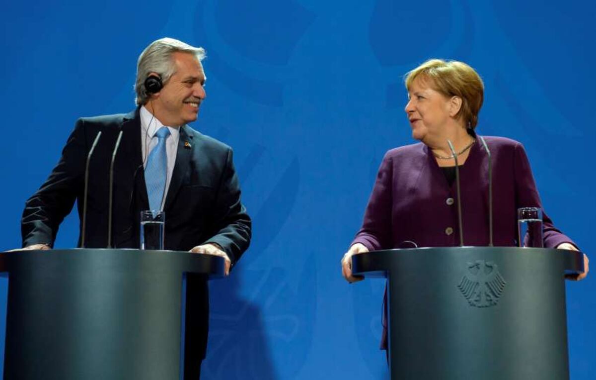Alberto Fernández anticipó que hablará con Angela Merkel para conseguir el apoyo de Alemania ante el Club de París
