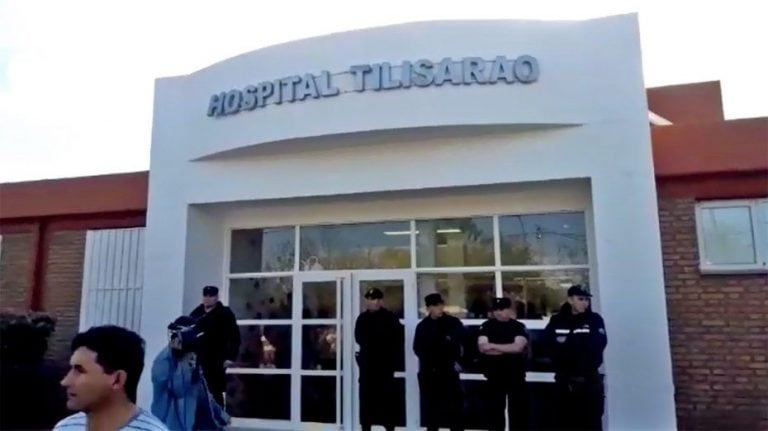 Conmoción, marcha y reclamo en el hospital de Tilisarao.