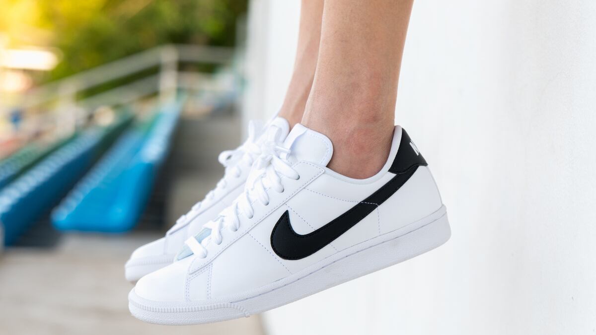¿Conviene comprar en Miami?: esto es lo que valen unas zapatillas Nike