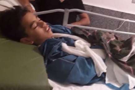 Niño que fue atropellado por un automovilista en Gaboto al 1400. (El Tres)