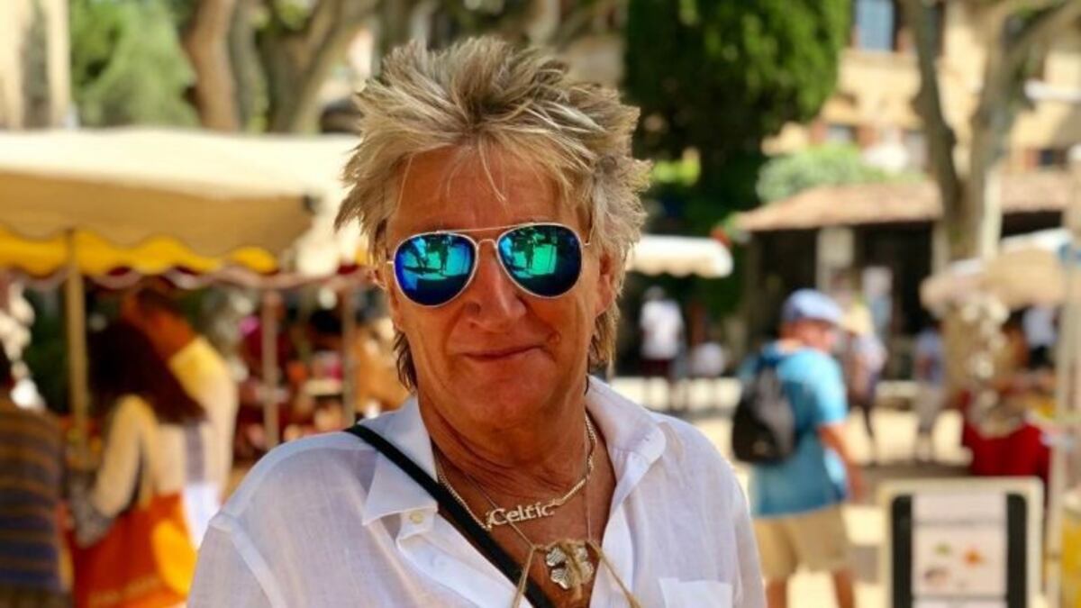 Rod Stewart posó junto a cuatro exparejas, las mamás de siete de sus ocho hijos