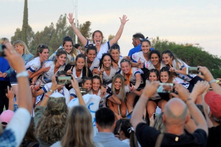 Sportiva con Lucía López Izarra y Rocío Mainetti se consagró Campeón luego de 10 años.