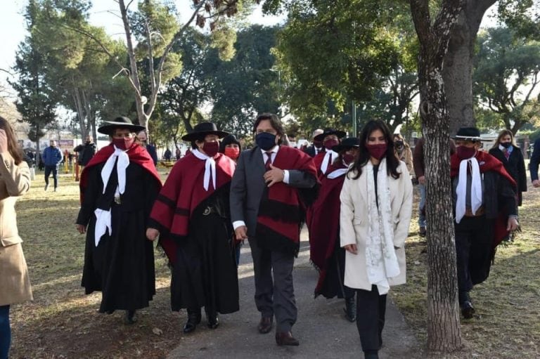 Homenajes a Martín Miguel de Güemes y Macacha Güemes en época de coronavirus (Facebook Gustavo Sáenz)