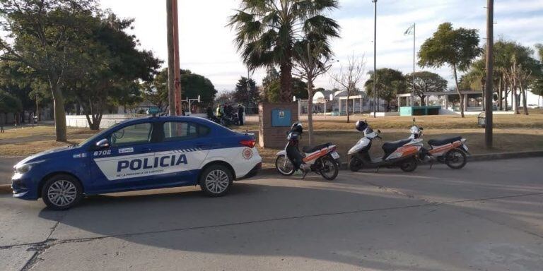 Controles policía de Arroyito y personal municipal