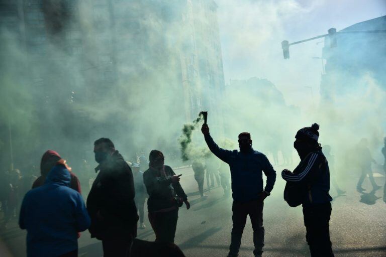 Por ahora es humo, pero los municipales prometen hacer "arder" la ciudad.