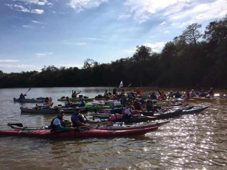 "Tres ríos por una aventura", una competencia de 15 días para recorrer 600 kilómetros.