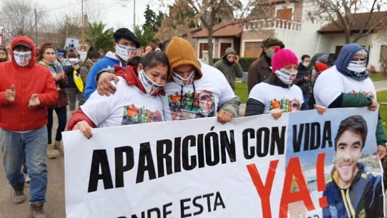 Movilización por la aparición con vida de Facundo Astudillo Castro. (Foto: Infoluro)