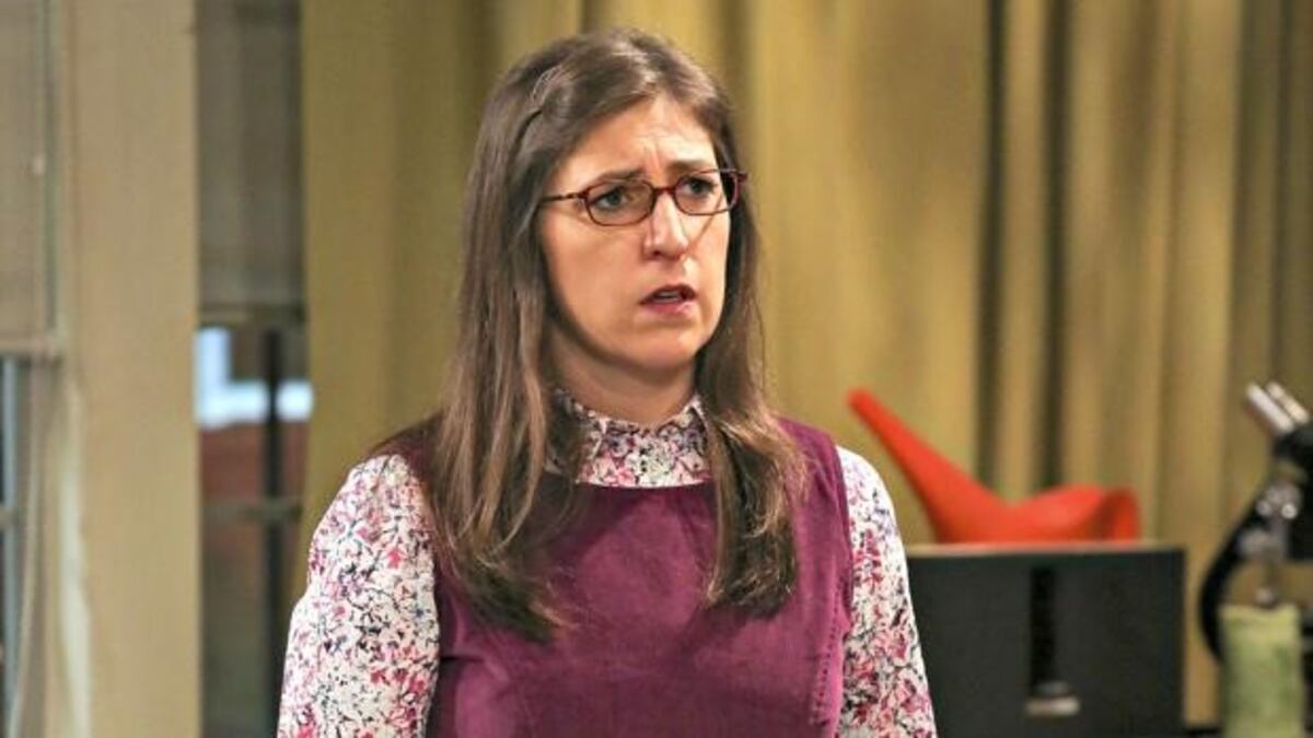 El cambio radical de Mayim Bialik