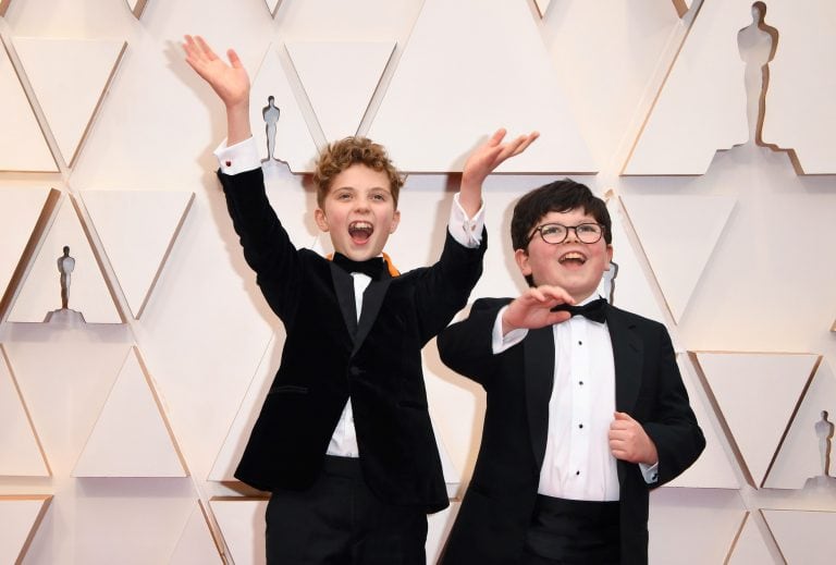 Roman Griffin Davis y Archie Yates, actores de 'Jojo Rabbit', nominada a Mejor Película. (Foto: EFE)