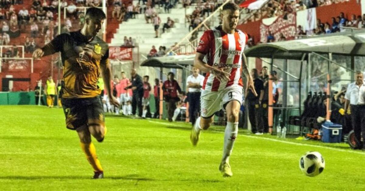 Por la final de la Libertadores, adelantan el partido de la Gloria