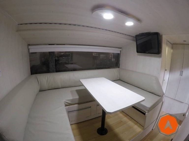 El motorhome para La Mona Jiménez que es fabricado por una empresa cordobesa. (Facebook Cinzia)