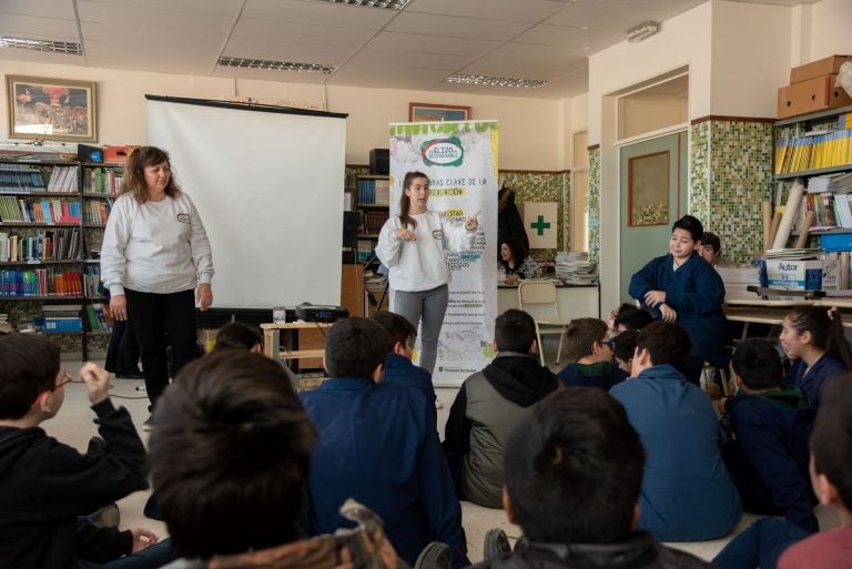 Taller de prevención de adicciones de PAE.