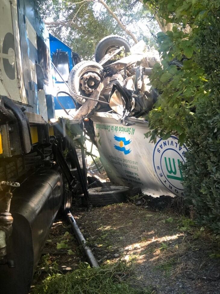 Choque entre un tren y un camión