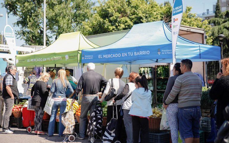 Habrá productos regionales y alimentos frescos (Web)