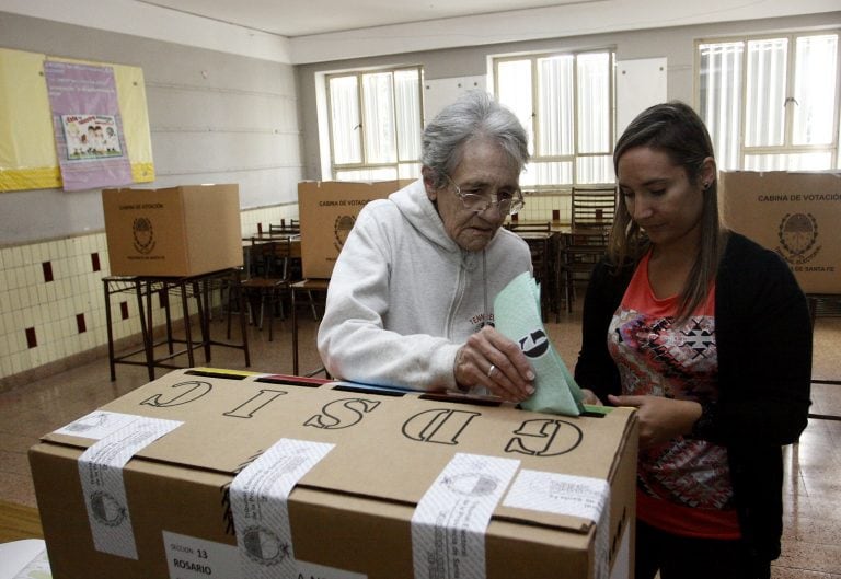 Comienzan a notificar a las autoridades de mesa de las elecciones provinciales