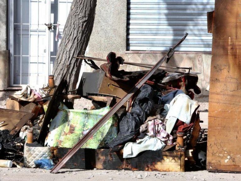 La mujer murió calcinada. Foto: El Sol.