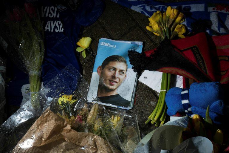 En Progreso imaginan una masiva despedida de los restos de Emiliano Sala. (AP)