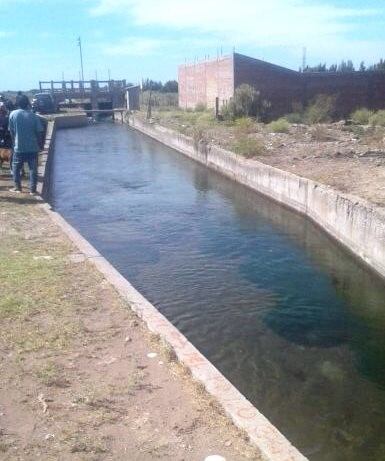 El canal de riego donde falleció Lara.