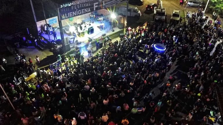 Lleno total en el predio principal. (Foto: Municipalidad de Capilla del Monte).