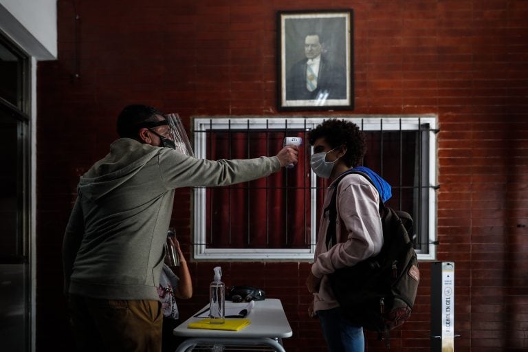 El bienio 2020-2021 será considerado una "unidad pedagógica y curricular". (Foto: Juan Ignacio Roncoroni/EFE)