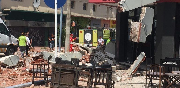 Tragedia en Punta Mogotes (Foto: Clarín)