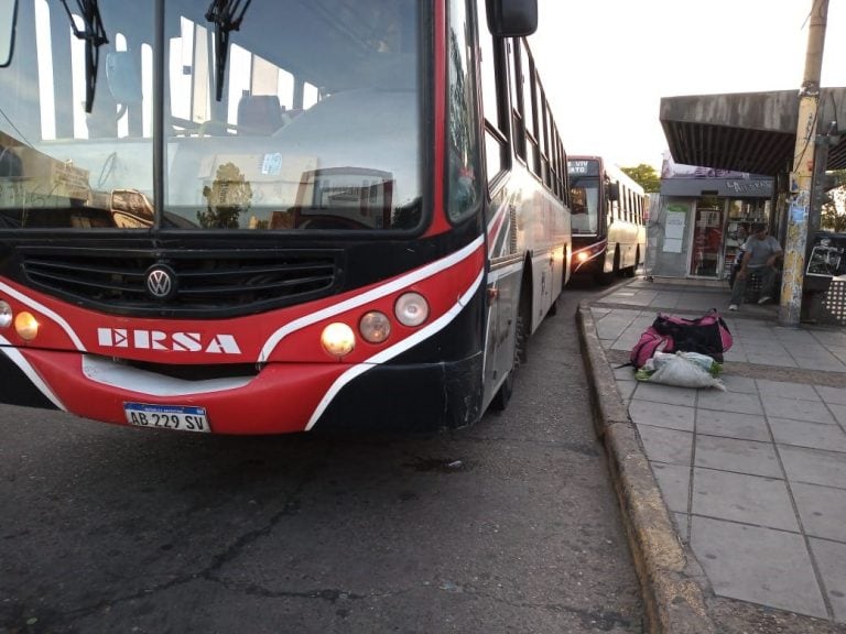 Octavo día de paro de colectivos.