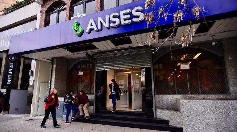 ANSES.