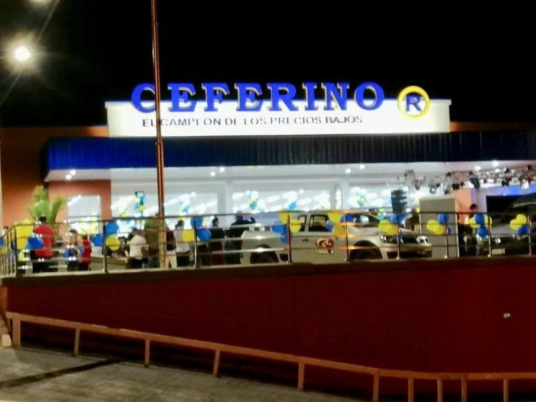 Inauguración del supermercado Ceferino en Eldorado