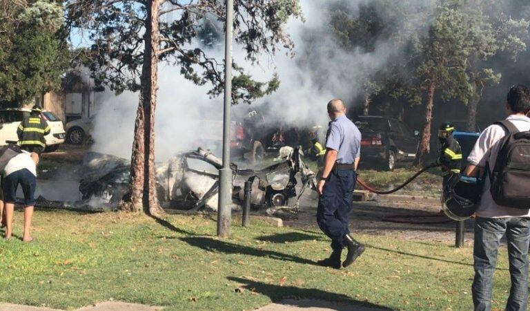 Explosión de auto en La Fluvial