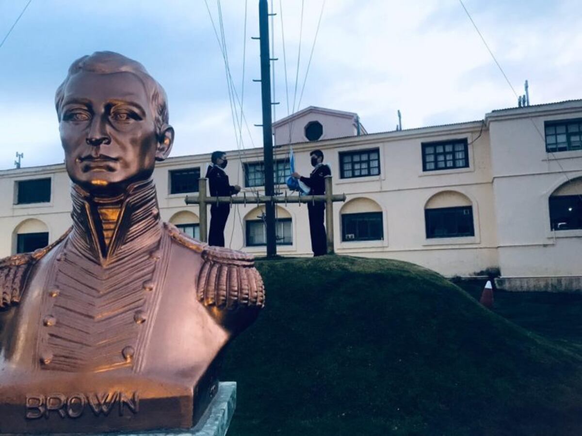 Homenaje por el natalicio del padre de la Armada Argentina