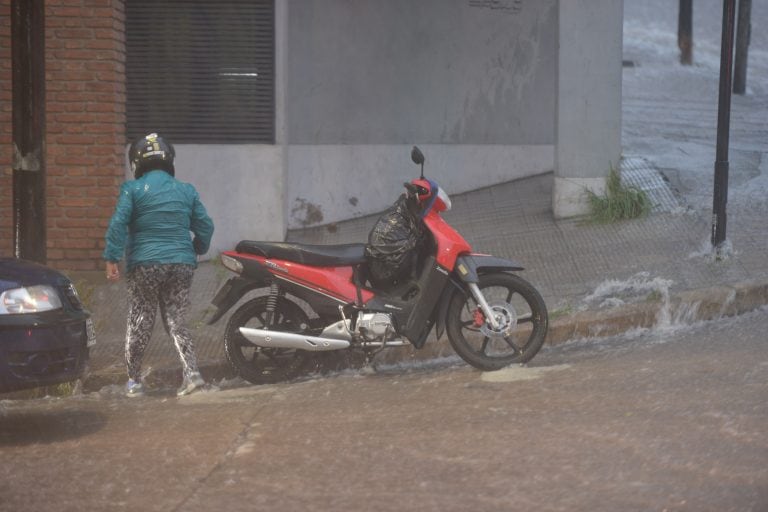 Las fotos de la tormenta en Córdoba del viernes 25 de enero y las calles anegadas.