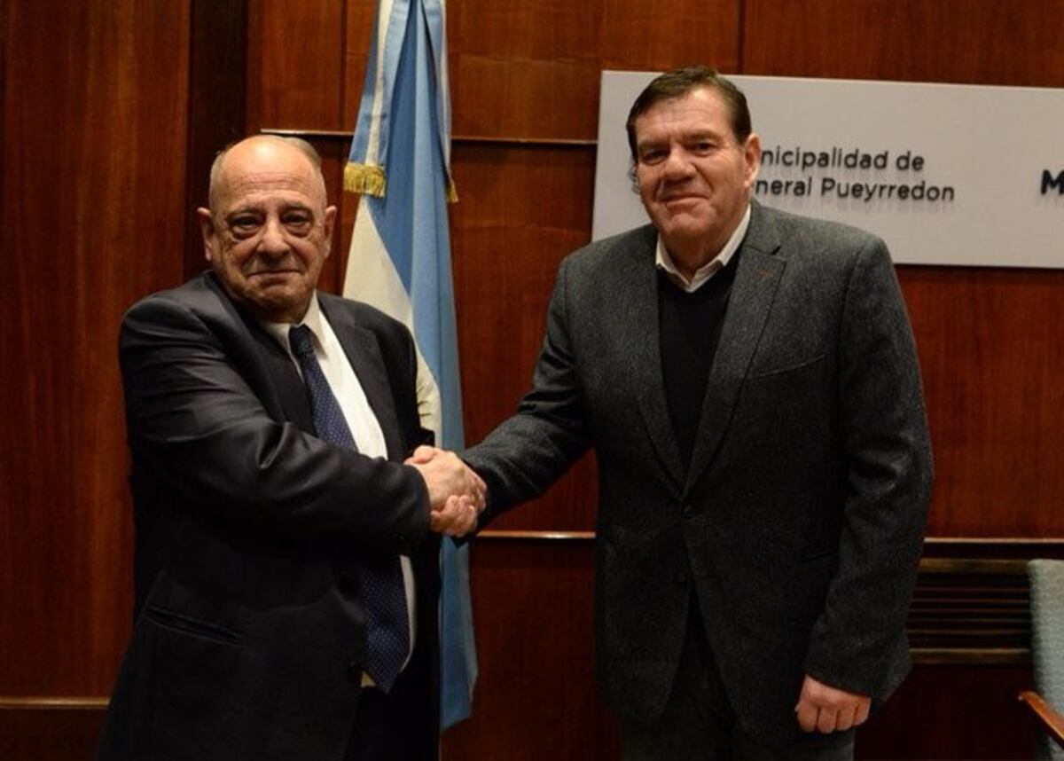 Se inició la transición entre Carlos Arroyo y Guillermo Montenegro