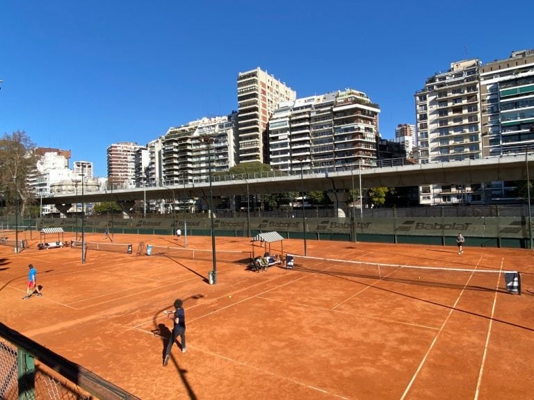 El regreso tan esperado del tenis. (Clarín)