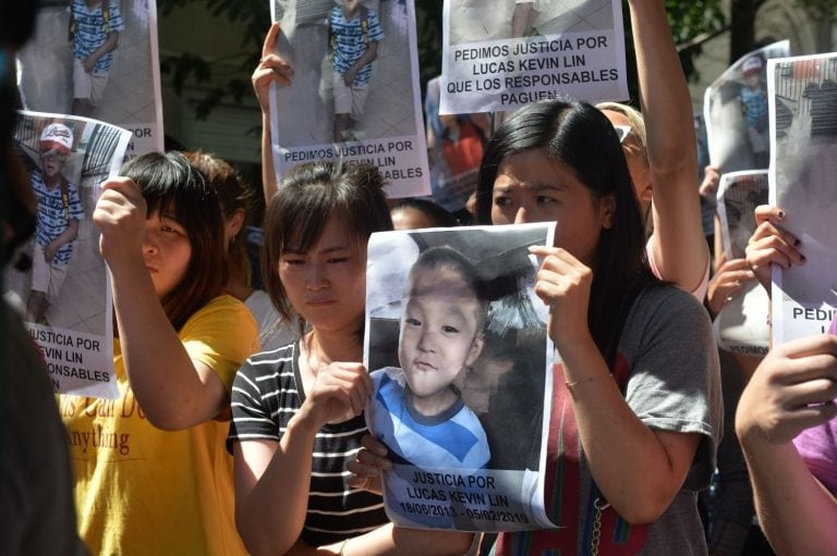 Lin, murió ahogado en un natatorio del Colegio Lincoln (web):