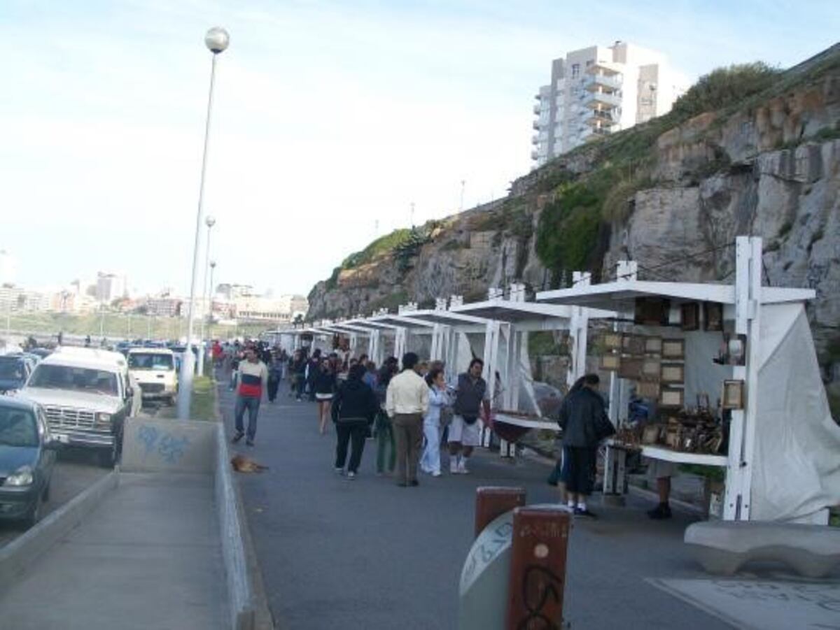 Artesanos de Mar del Plata exigen al Municipio implementar protocolos para volver a la actividad