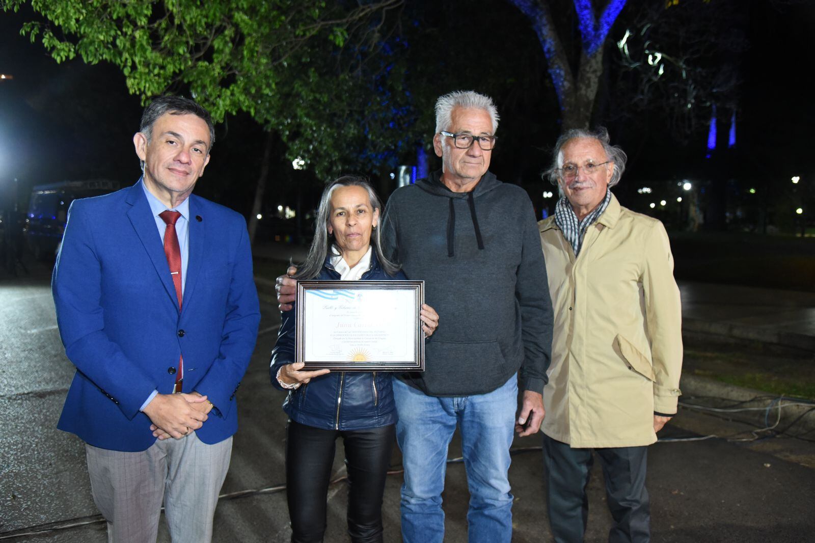 Con un emotivo acto, el pueblo uruguayense celebró el retorno a la democracia