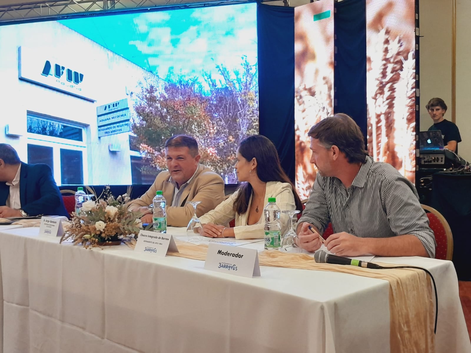 Fiesta Provincial del Trigo de Tres Arroyos: se desarrolla la Mesa Redonda