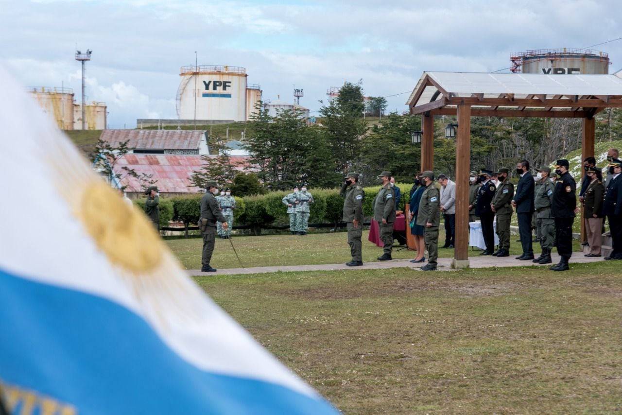 El Secretario de Gobierno del Municipio Participó del recambio de autoridades, en Gendarmería.