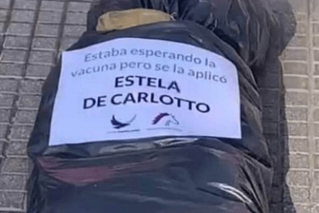 Una de las bolsas tenía el nombre de Estela de Carlotto.