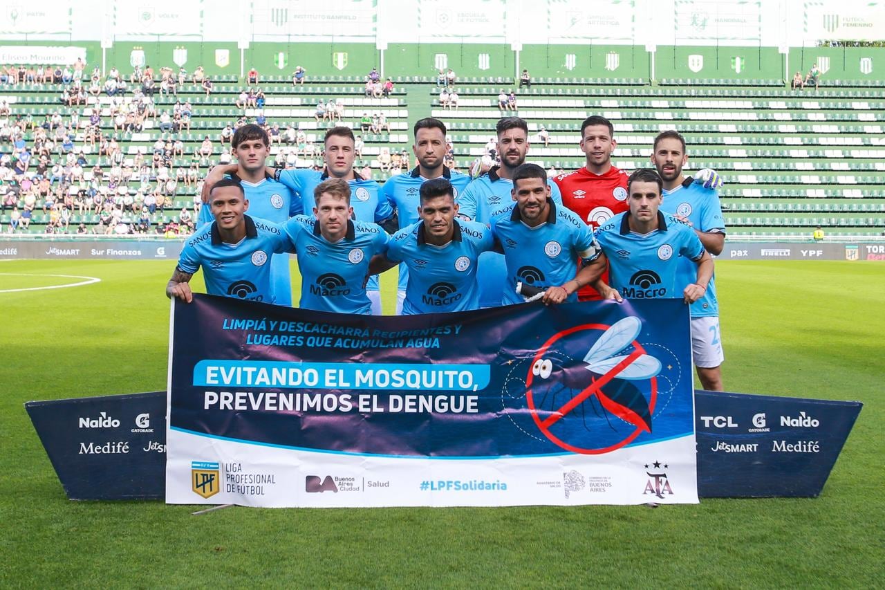 El 11 de Belgrano en su visita a Banfield.