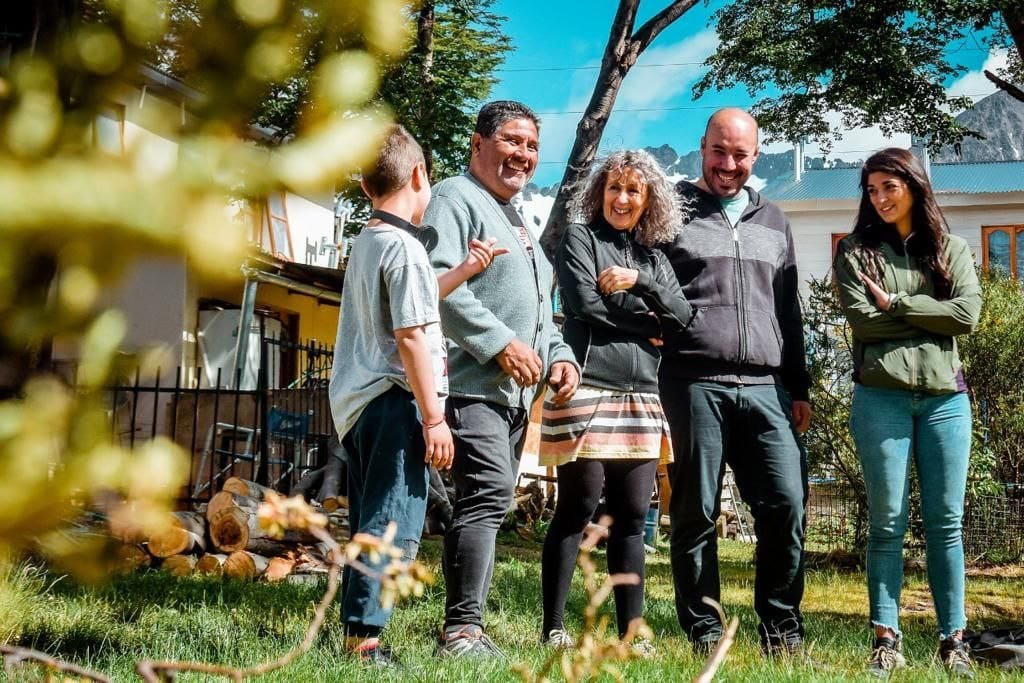 "Realizamo este tipo de actividades a pedido del intendente Vuoto, llegamos a todos los vecinos y vecinas de la  ciudad con una Municipalidad presente", dijo  "venimos realizando este tipo de actividades a pedido del intendente Vuoto, quien busca que en cada operativo,  podamos llegar a todos los vecinos y vecinas de la  ciudad con una Municipalidad presente".