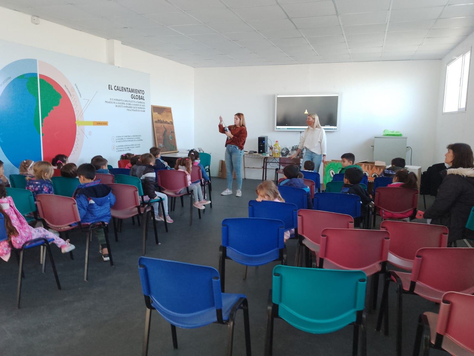 Alumnos del Jardín Nº 913 visitaron la Planta de Reciclado