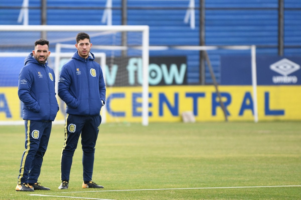 Diego Tevez acompañó a su hermano en la primera práctica en Arroyo Seco.