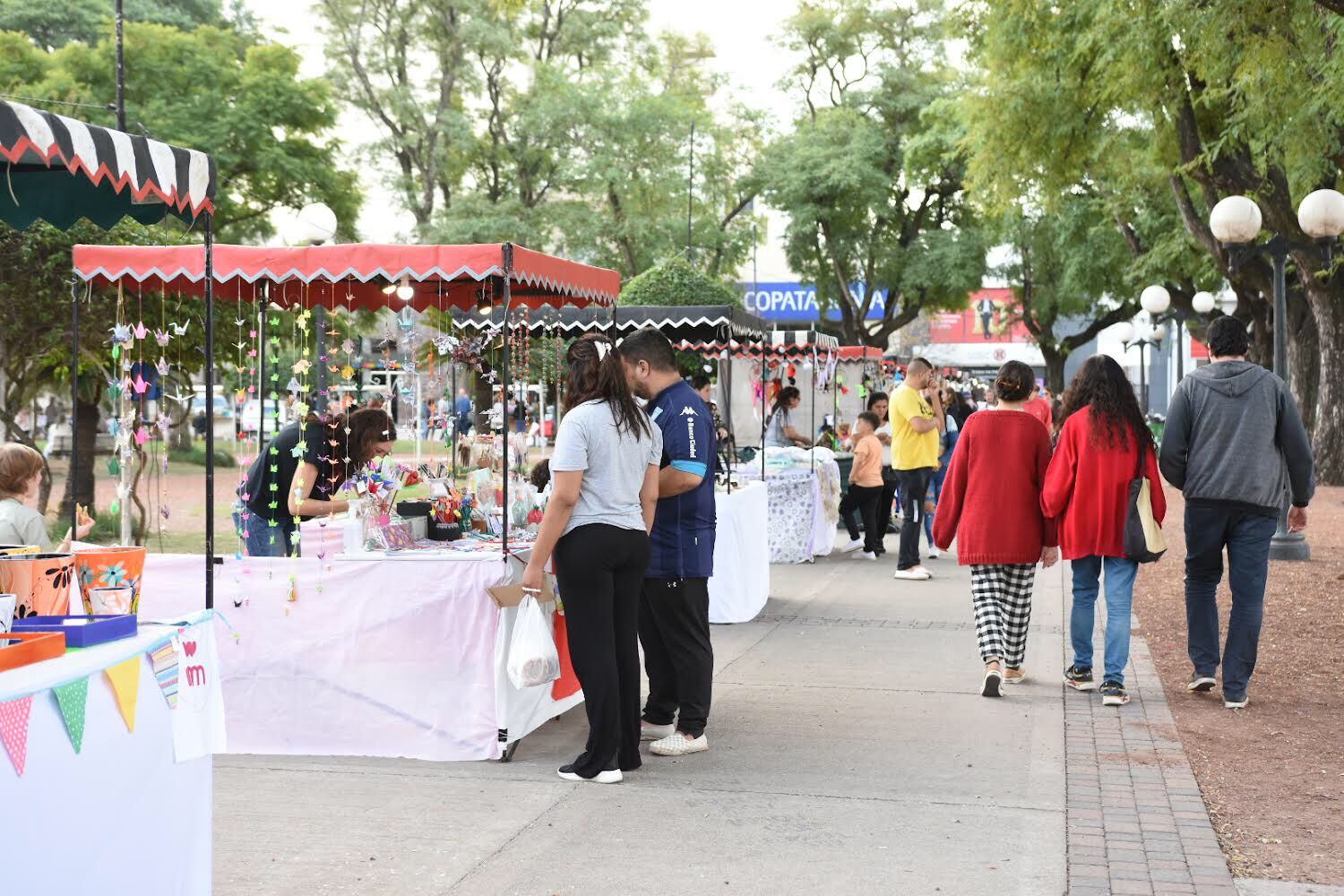 Plaza Feria y Desde el Origen, dos actividades muy convocantes en Rafaela