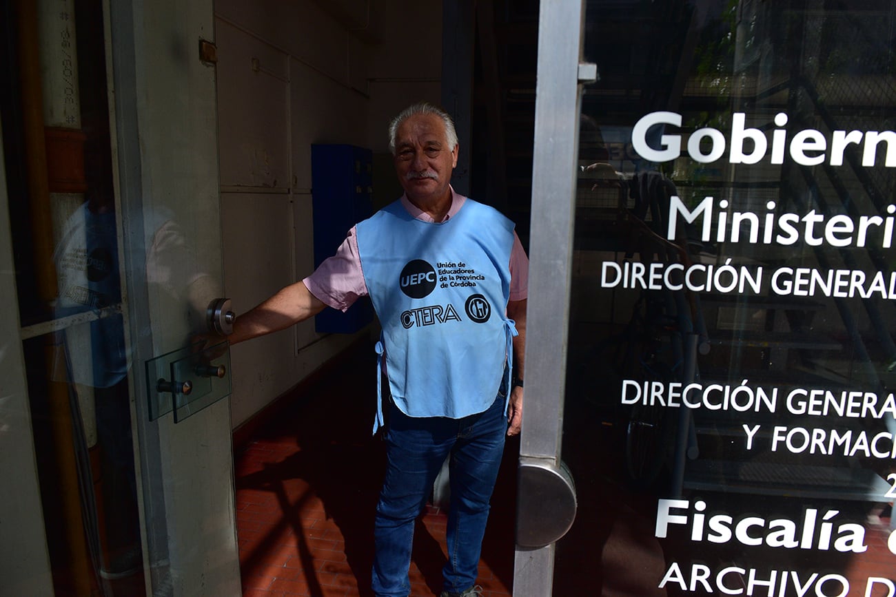 Monserrat Marcha protesta de UEPC por el centro de Córdoba ( Ramiro Pereyra / La Voz)