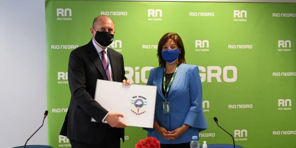 Aislaron al gobernador Omar Perotti porque Marcelo Sain tiene coronavirus
