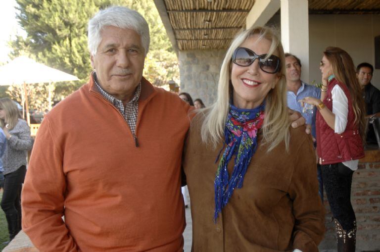 Isabel Luco Morandé y Oussama Aboughazal