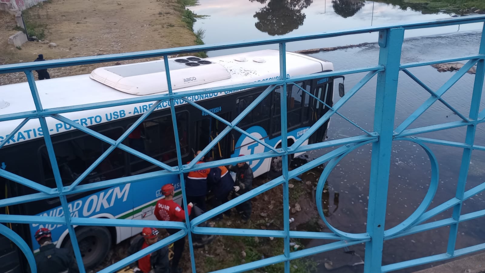 En el sector trabajó el servicio de emergencias y personal de bomberos.