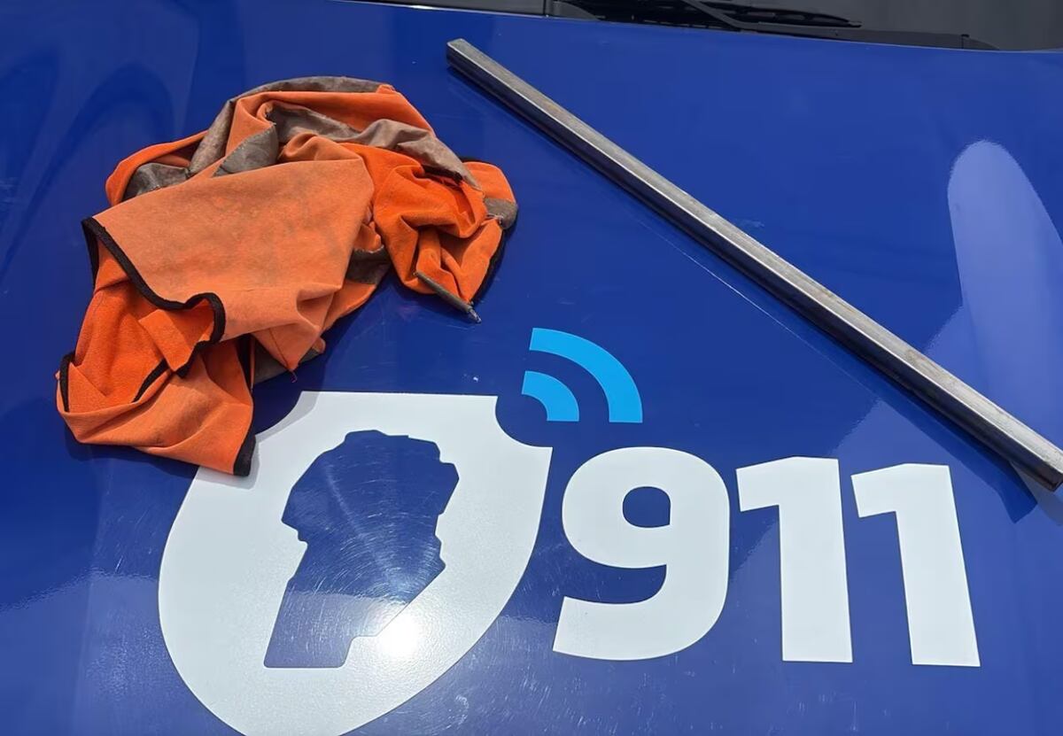 Córdoba: detuvieron a dos naranjitas por amenazar a conductores con una barra de hierro