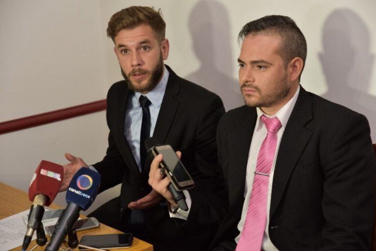 Federico Luis Magis Olguín junto a Maximiliano Del Signore. Foto: El Diario de la República,